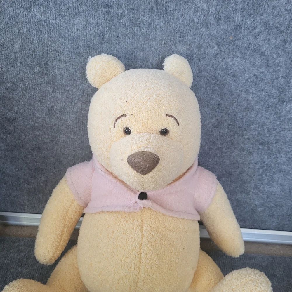 Winnie The Pooh Push Bear Toy with Pink Shirt. Vintage Disney Store Jointed